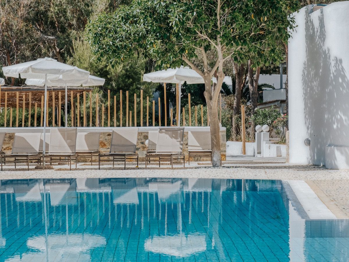 Swimming Pool   Summer in Serifos is meant to be relaxing